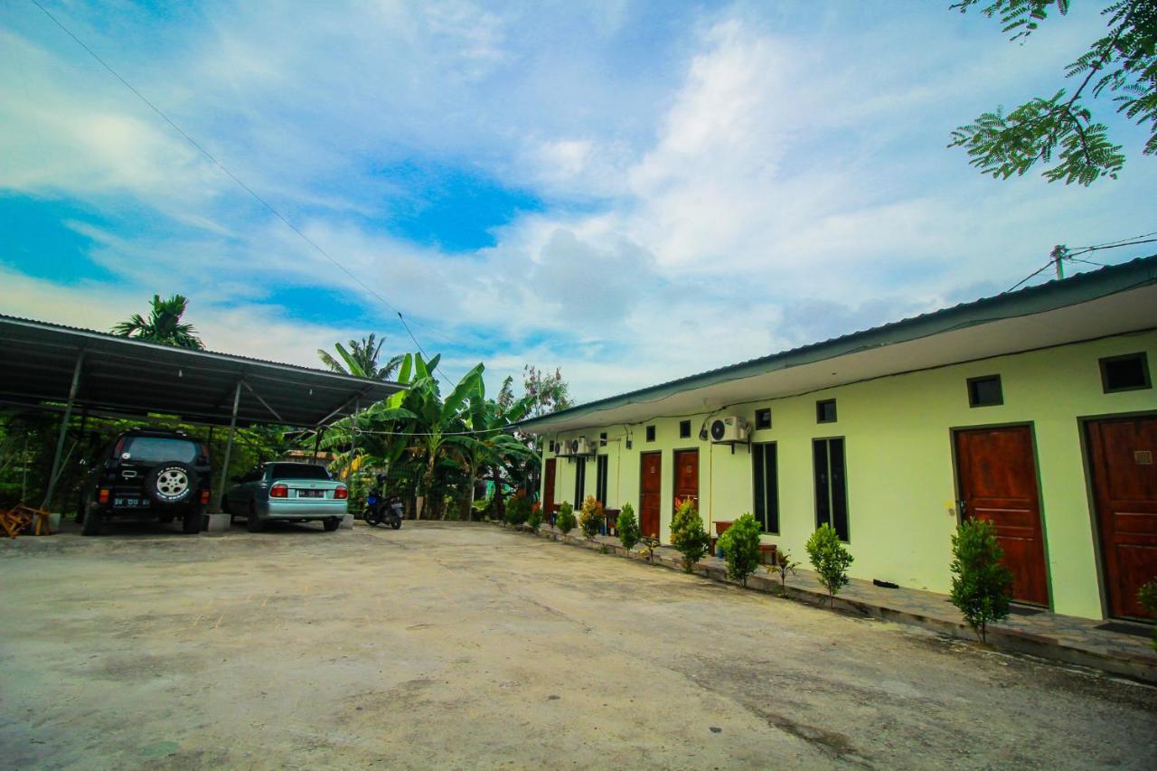 Oyo 1596 Taman Homestay Syariah دماي المظهر الخارجي الصورة